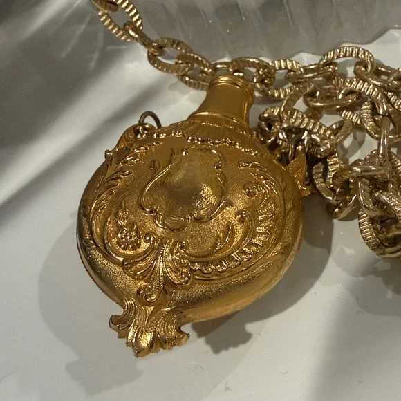 Scheilan Firenze 1980 Vintage Perfume Bottle Style Crystal Pendant Necklace